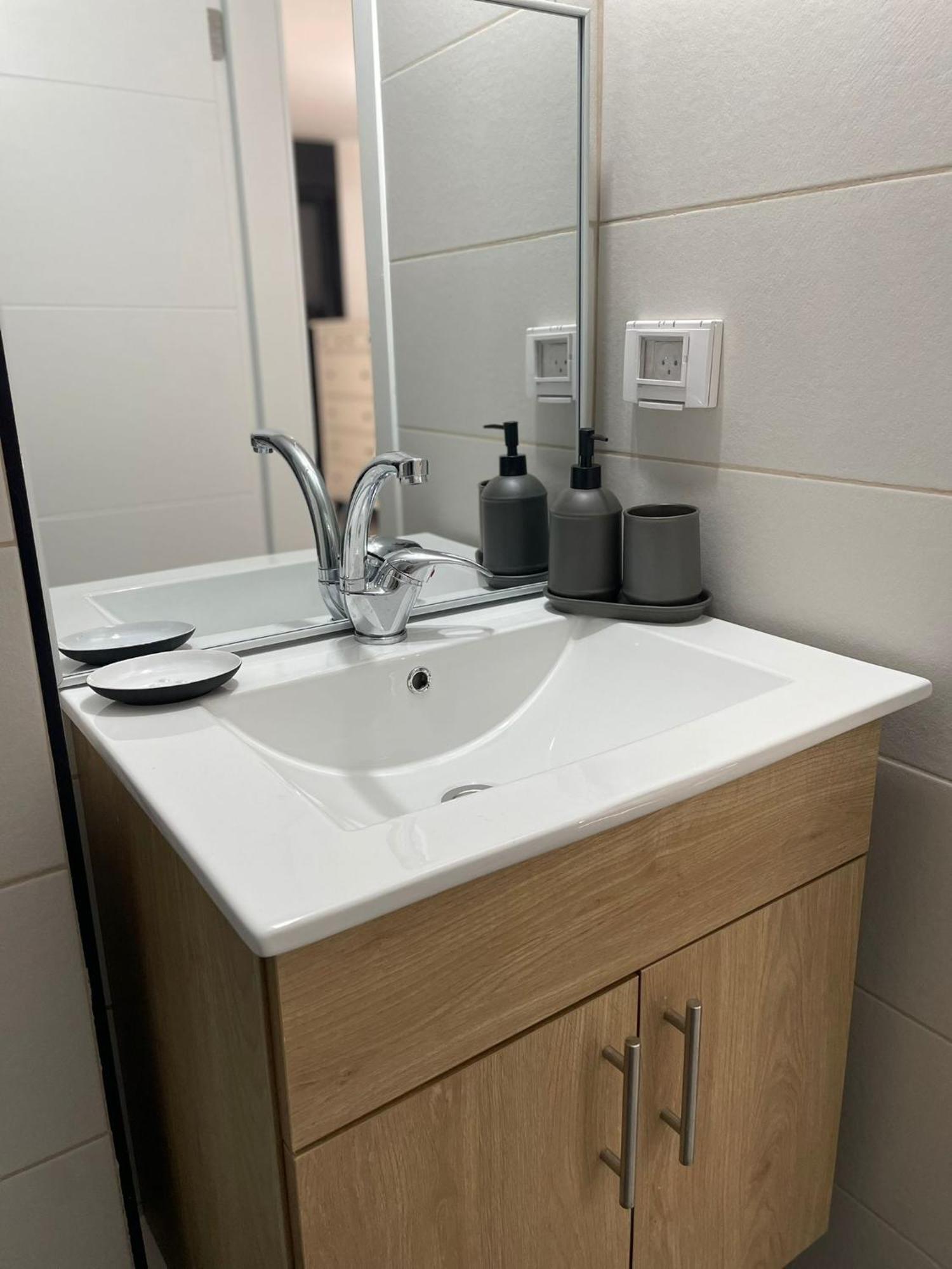 Appartamento Lovely Flat In Tel Aviv 32 Esterno foto