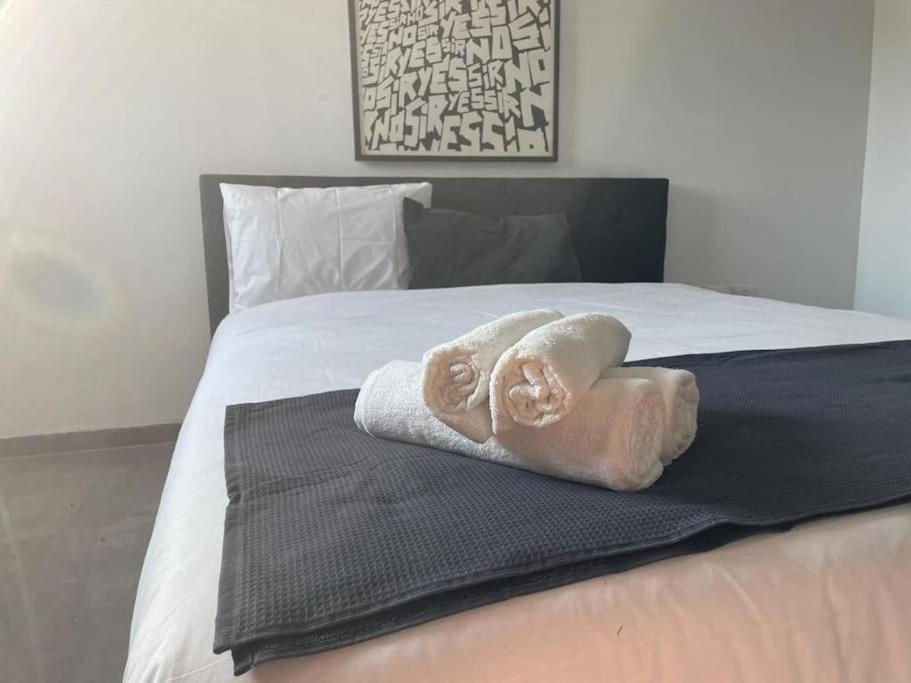 Appartamento Lovely Flat In Tel Aviv 32 Esterno foto